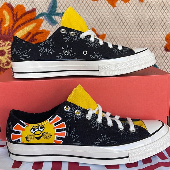 Converse 172825C
CHUCK TAYLOR 70 OX
BLACK/AMARILLO/BOLD MANDARIN
Men’s sneakers - Picture 3 of 16